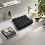 Prosop de Lux 50×90cm 100% Bumbac Pieptanat 650 g/mp-Negru