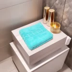 Prosop de Lux 50×90cm 100% Bumbac Pieptanat 650 g/mp-Sky Blue