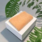 Prosop de Lux 70×130cm 100% Bumbac Pieptanat 650 g/mp-Peach