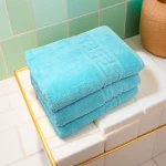 Prosop de Lux 70×130cm 100% Bumbac Pieptanat 650 g/mp-Sky Blue