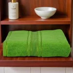 Prosop Pufos de Lux 50×90cm, 100% Bumbac Pieptanat, Zero Twist, 600 g/mp-Verde