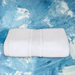 Prosop Pufos de Lux 70×130cm, 100% Bumbac Pieptanat, Zero Twist, 600 g/mp-Alb