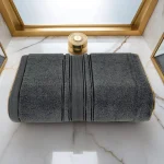 Prosop Pufos de Lux 70×130cm, 100% Bumbac Pieptanat, Zero Twist, 650 g/mp-Gri