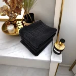 Set 4 Prosoape de Lux 50×90cm 100% Bumbac Pieptanat 650 g/mp-Negru